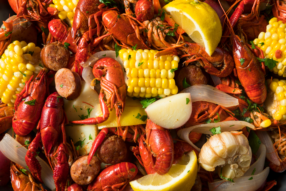 Crawfish boils claw their way into Columbus Saturday – 614NOW