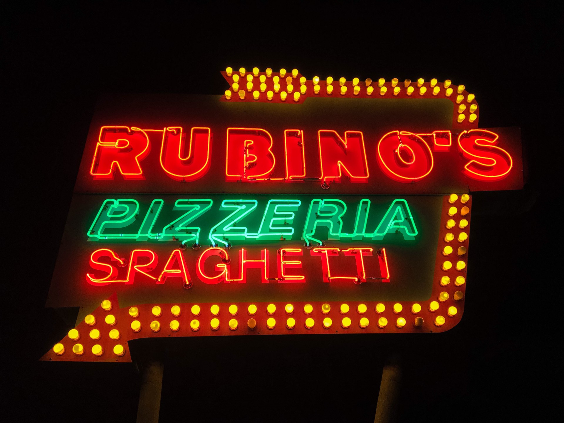 Rubino's pizza deals