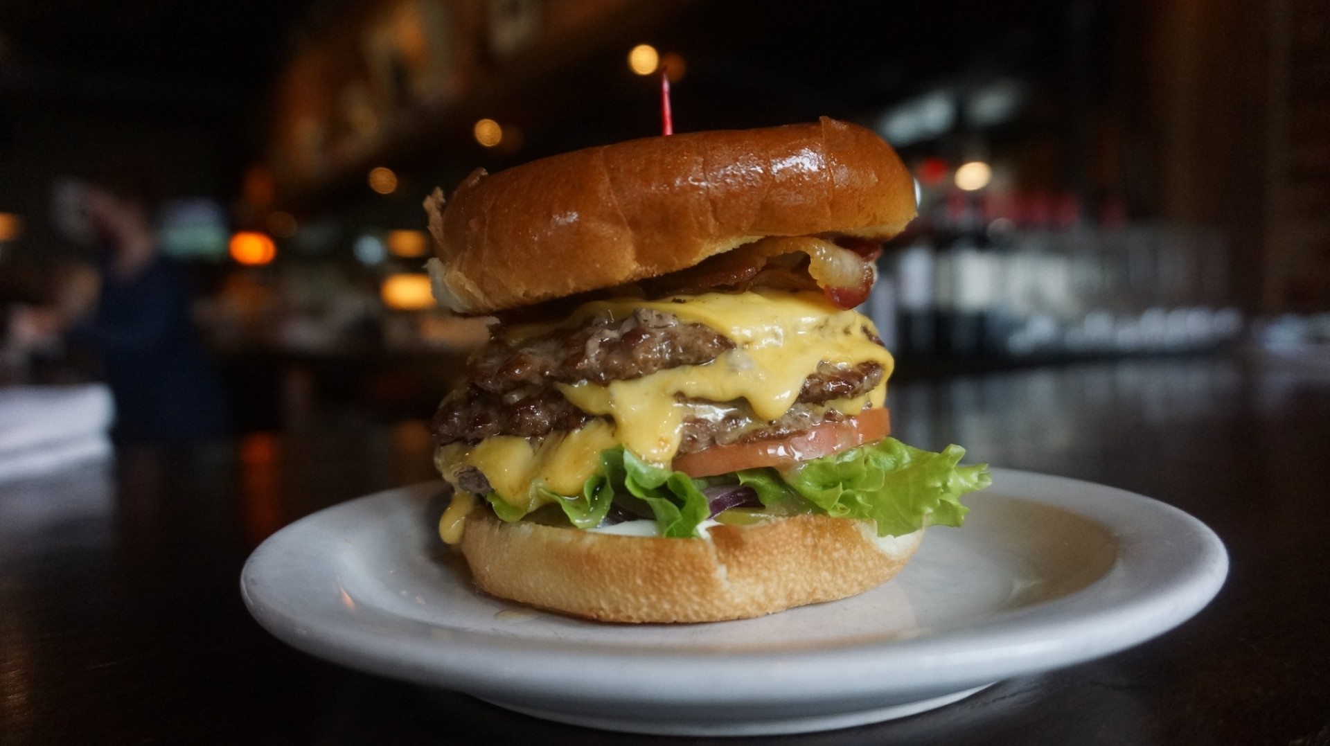 Final 2 named in Best Burger Bracket 